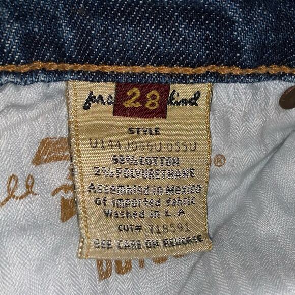 7 for All Mankind Boycut Jean sz 28 - Picture 5 of 11
